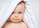 母乳喂养多久最好 母乳到2岁的广州捐卵宝宝智商高吗